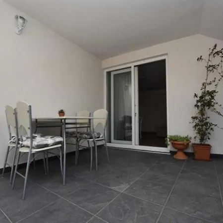 By The Sea - 18779 *