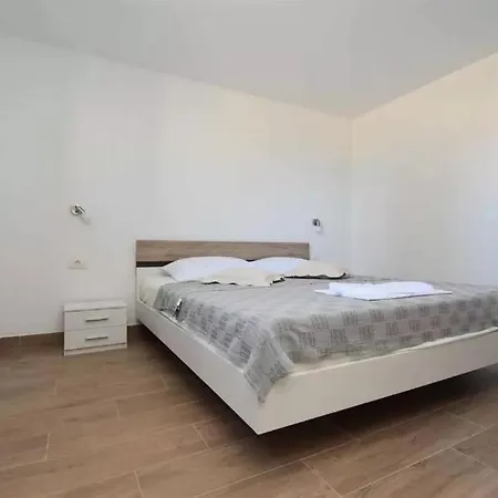 By The Sea - 18779 Apartment *